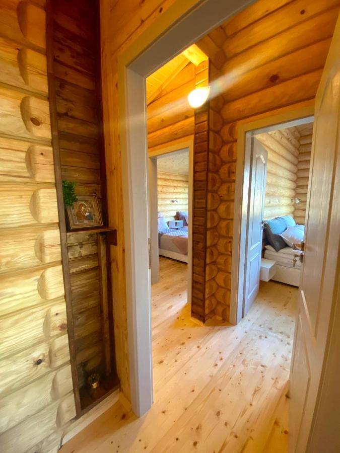Вила Брезите ปอมโปโรโว ภายนอก รูปภาพ
